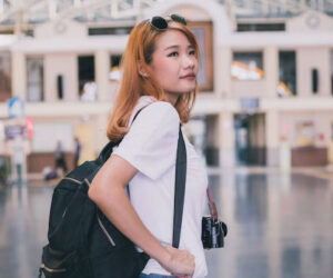 traveling sendirian bagi perempuan